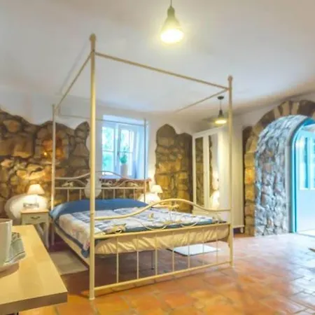 Aphrodite Villa